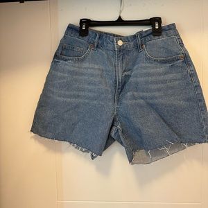 H&M Jean shorts NWT